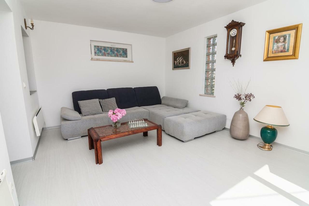 Apartment Sun View マリ・ロシニュ エクステリア 写真